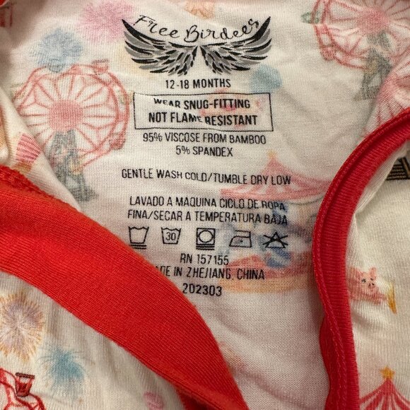 Free Birdees "Circus Print" Onsie Pajamas - Picture 3 of 3